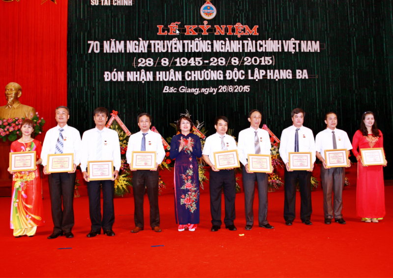 Le ky niem 70 nam nganh Tai chinh Viet Nam 28 8 1945 28 8 2015